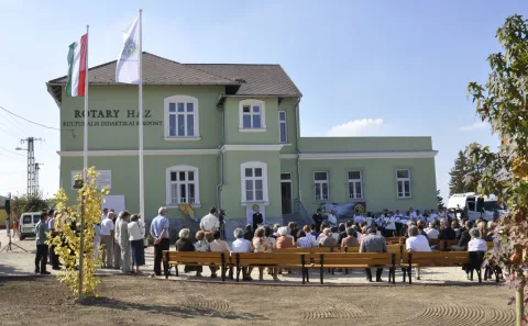 Casa Rotary – Loc al ajutorului și al amintirii